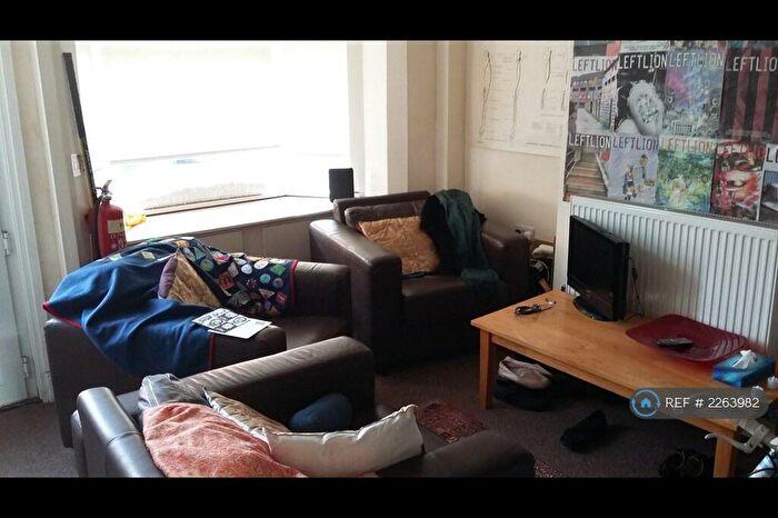 3 Bedroom Terraced House To Rent In Claude Street, Nottingham, NG7