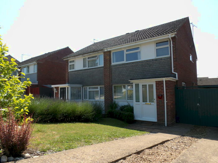 3 Bedroom House To Rent In Dumas Cul-De-Sac, Brackley, NN13