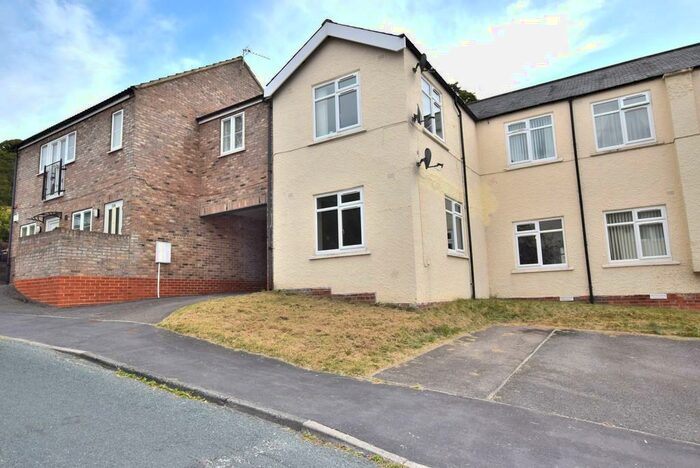 2 Bedroom Ground Flat To Rent In Whitcliffe Grange, Richmond, DL10