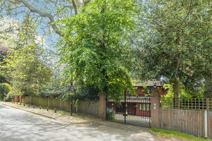 7 Bedroom Detached House To Rent In Bathgate Road, Wimbledon, SW19