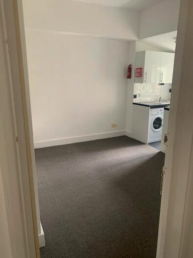 Studio To Rent In Ramsay Road, London, E7
