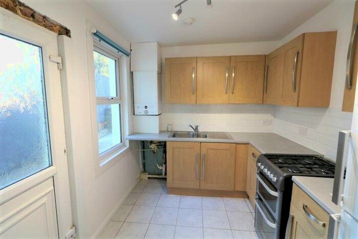 2 Bedroom Terraced House To Rent In Castle Avenue, Rochester, ME1
