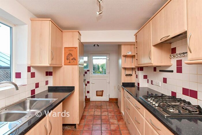 2 Bedroom End Of Terrace House For Sale In Church Hill, Shepherdswell, Dover, Kent, CT15