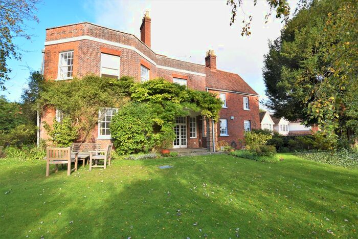 3 Bedroom Flat To Rent In Castle Hill House, Castle Hill, Saffron Walden, Essex, CB10