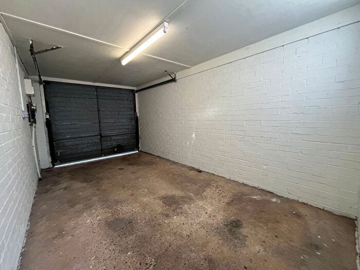 2 Bedroom Bungalow To Rent In Saxon Gardens, Caister-On-Sea, Great Yarmouth, NR30