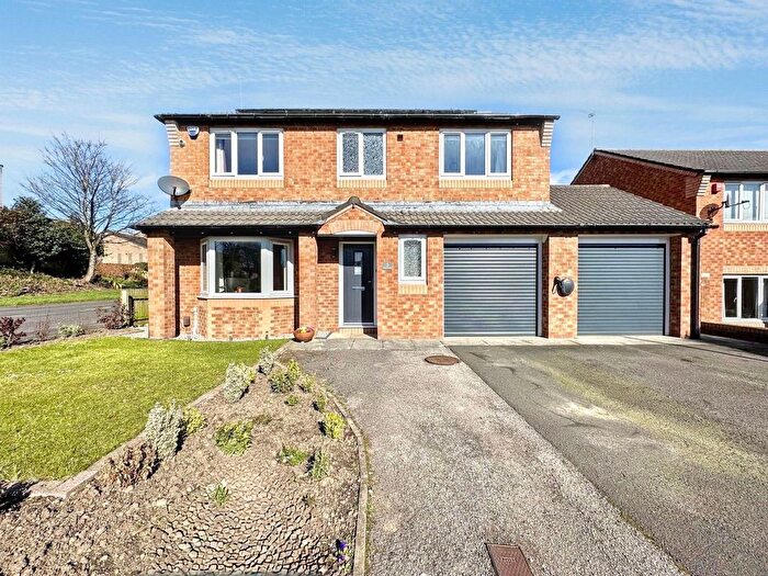4 Bedroom Detached House For Sale In Mickle Close, Washington, NE37