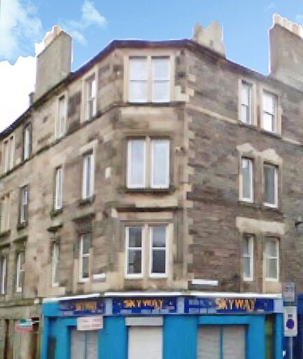 3 Bedroom Flat To Rent In Easter Road, Edinburgh, EH7