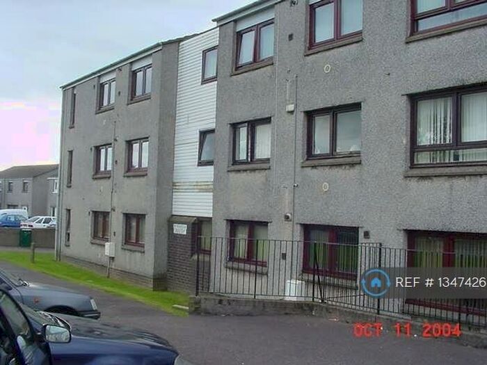 2 Bedroom Flat To Rent In Chapelhall, Airdrie, ML6
