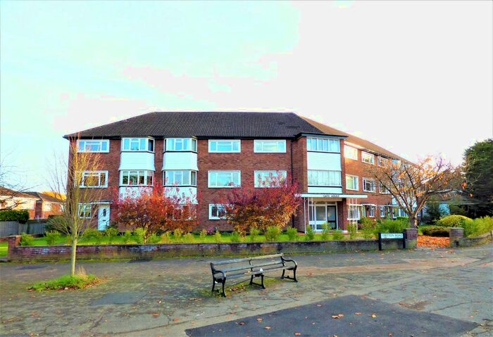 2 Bedroom Maisonette To Rent In Gate House, Ditton Road, Surbiton KT6