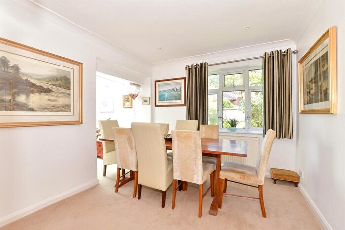 4 Bedroom Detached Bungalow For Sale In Woodland Way, Canterbury, Kent, CT2