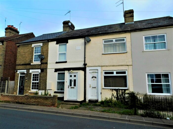 2 Bedroom Terraced House To Rent In Bergholt Road, Colchester, CO4