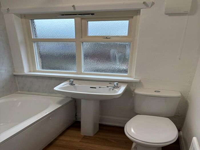 1 Bedroom House To Rent In Wootton Street, West Bowling, Bradford, BD5