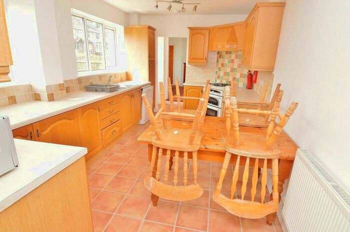 6 Bedroom House To Rent In Milner Road, Birmingham, B29