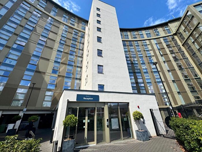 1 Bedroom Flat To Rent In Pavilion Road, West Bridgford, Nottingham, Nottinghamshire, NG2