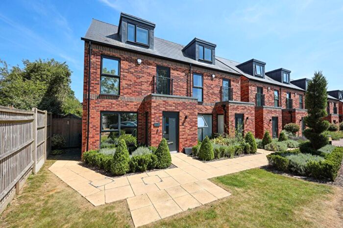 3 Bedroom Semi-Detached House For Sale In Riddiford Drive, Burgess Hill, RH15
