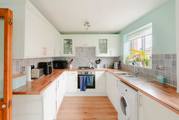 3 Bedroom End Of Terrace House For Sale In Teal Close, Bradley Stoke, Bristol, BS32