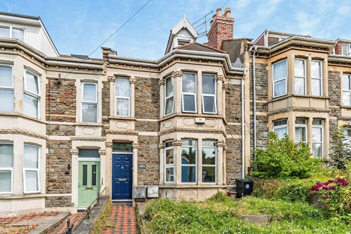 3 Bedroom Apartment For Sale In Bath Road, Brislington, Bristol, BS4