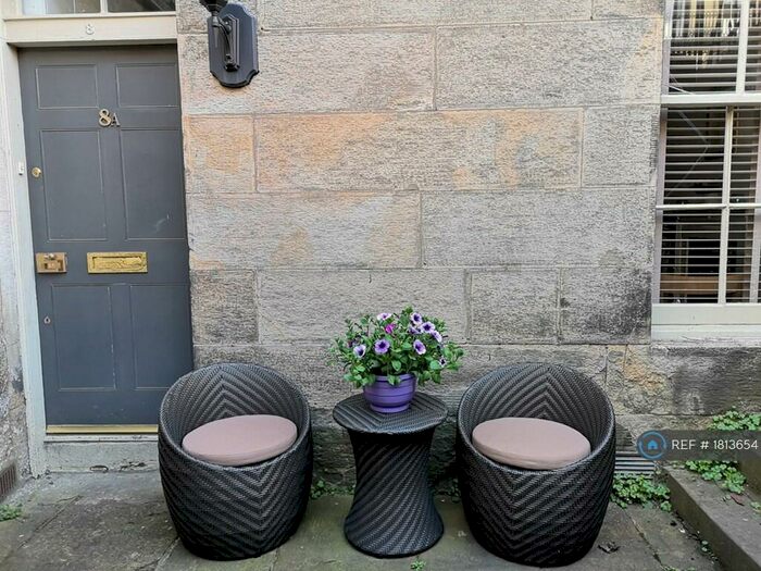 1 Bedroom Flat To Rent In Stockbridge, Edinburgh, EH4