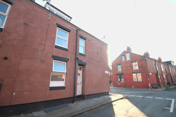 Studio To Rent In Recreation Terrace, Leeds, LS11