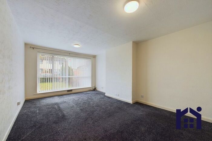 2 Bedroom Semi-Detached House To Rent In The Hawthorns, Eccleston, PR7