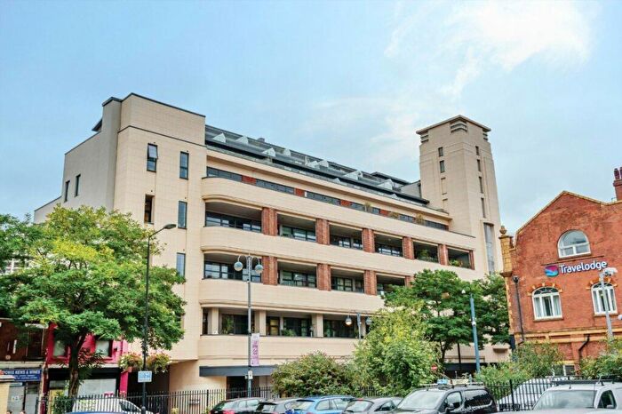 2 Bedroom Apartment To Rent In Powis Street, London, SE18