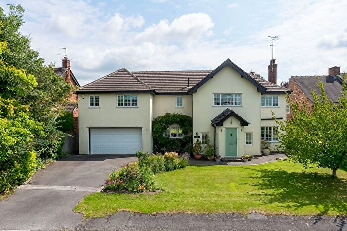 5 Bedroom Detached House For Sale In Wych Lane, Adlington, SK10