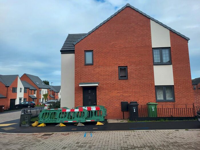 3 Bedroom Detached House To Rent In Macon Gove, Wolverhampton, WV10