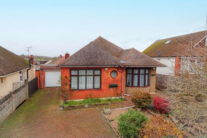 2 Bedroom Detached Bungalow For Sale In Gorse Road, Rochester, ME2