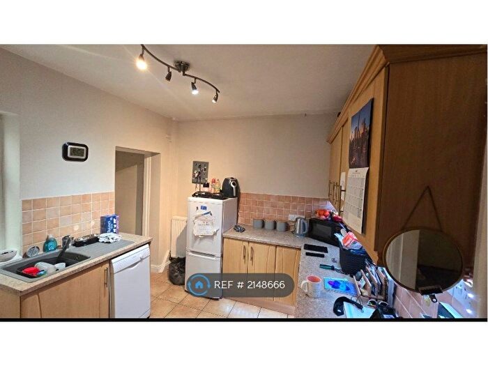 3 Bedroom Terraced House To Rent In New Street, Bolsover, Chesterfield, S44