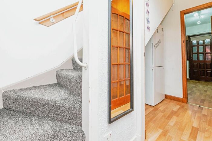 2 Bedroom Terraced House For Sale In Chapelfauld Green, Dunfermline, KY11