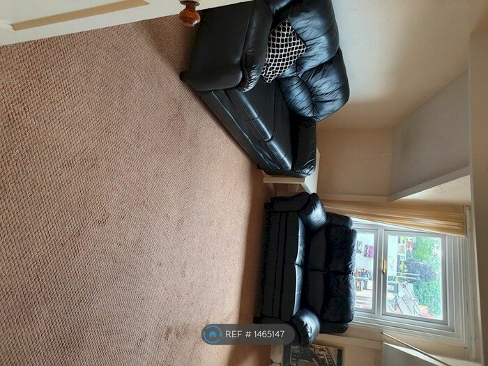 1 Bedroom Flat To Rent In Newport Lane, Stoke-On-Trent, ST6