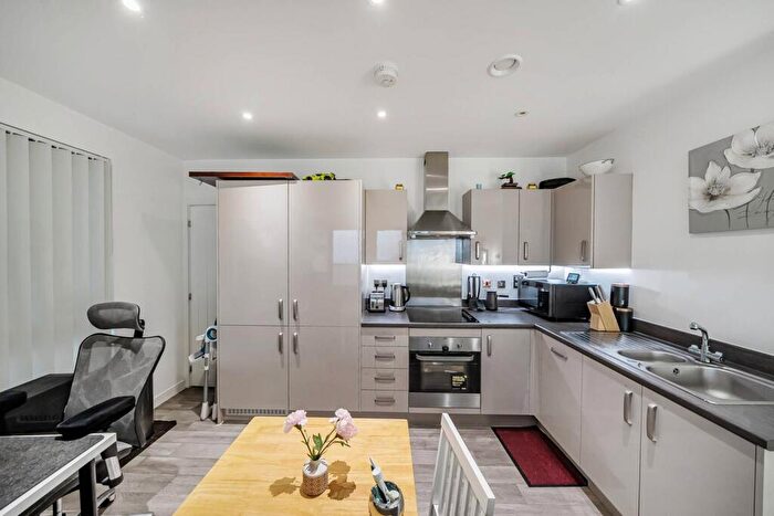 1 Bedroom Flat For Sale In Purley Way, Croydon, CR0