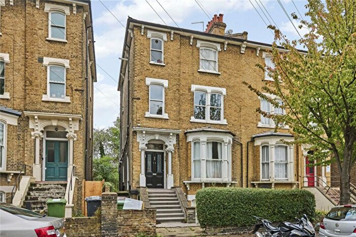 1 Bedroom Apartment For Sale In Tressillian Road, Brockley, SE4