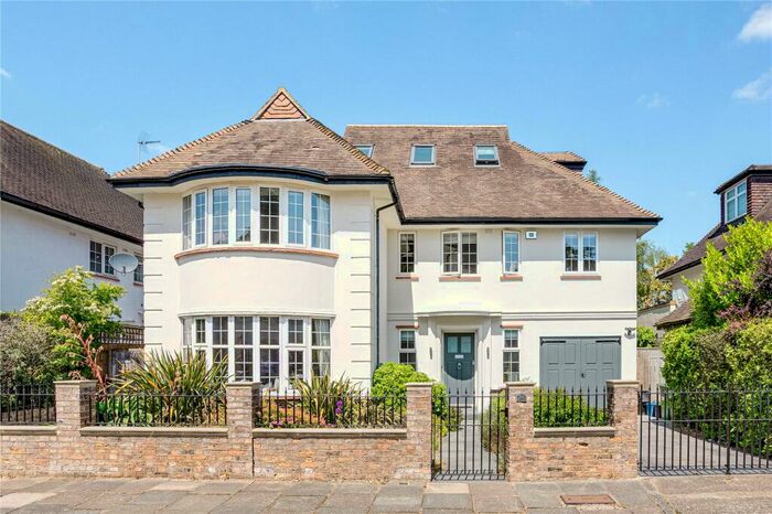 5 Bedroom Detached House To Rent In York Avenue, East Sheen, SW14