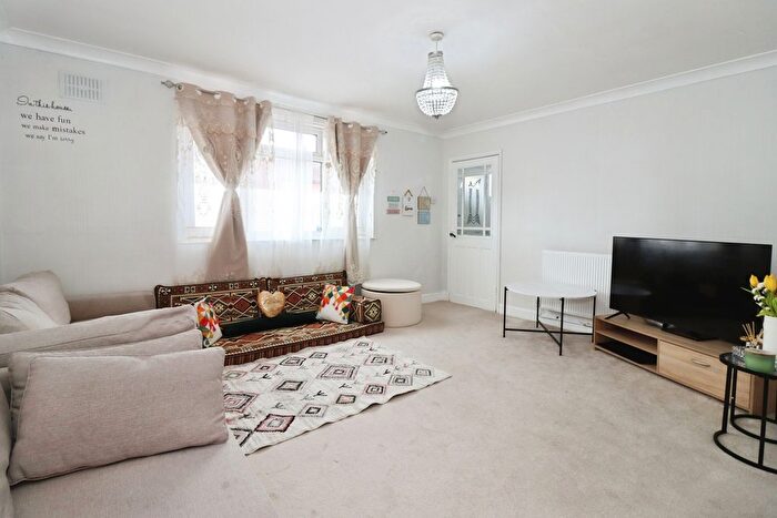 3 Bedroom Terraced House For Sale In The Close, Soundwell, Bristol, Gloucestershire, BS16