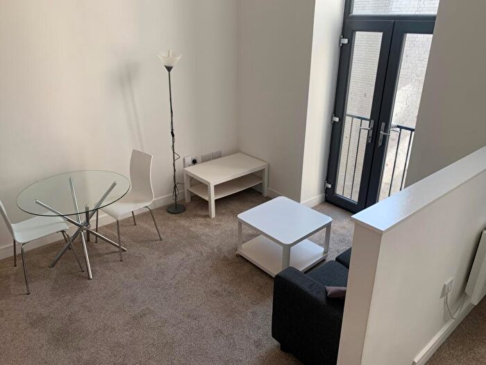 Studio To Rent In Law Russell House, Vicar Lane, Bradford, West Yorkshire, BD1