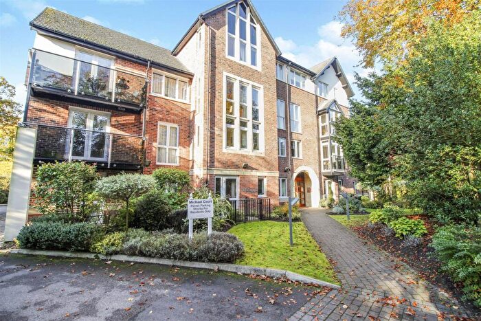 1 Bedroom Apartment For Sale In Michael Court, Oakfield, Sale, M33