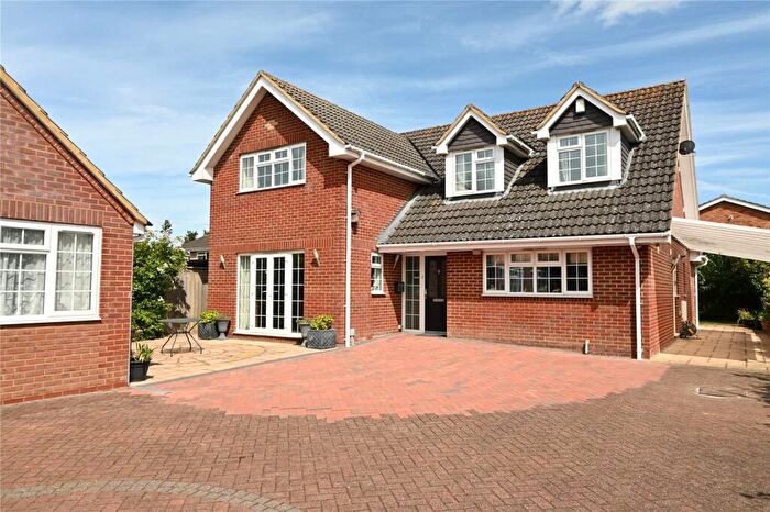 4 Bedroom Detached House For Sale In Mill Road, Cranfield, Bedfordshire, MK43