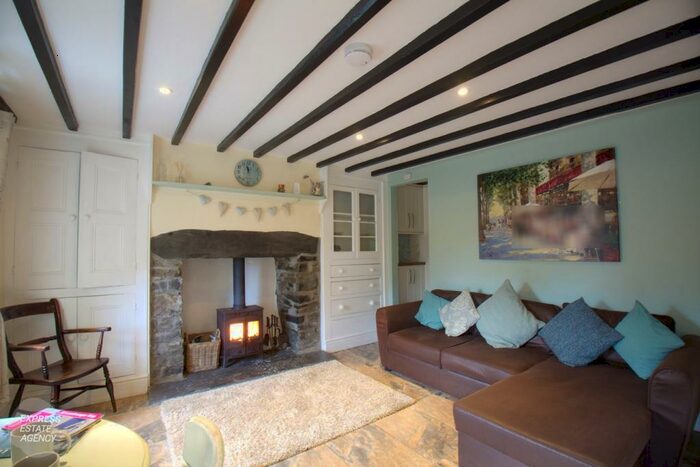 2 Bedroom Terraced House For Sale In Gellilydan, Blaenau Ffestiniog, LL41