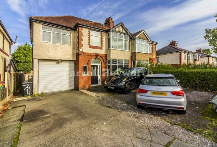 4 Bedroom House For Sale In Blackpool Road, Ashton On Ribble, Preston, PR2