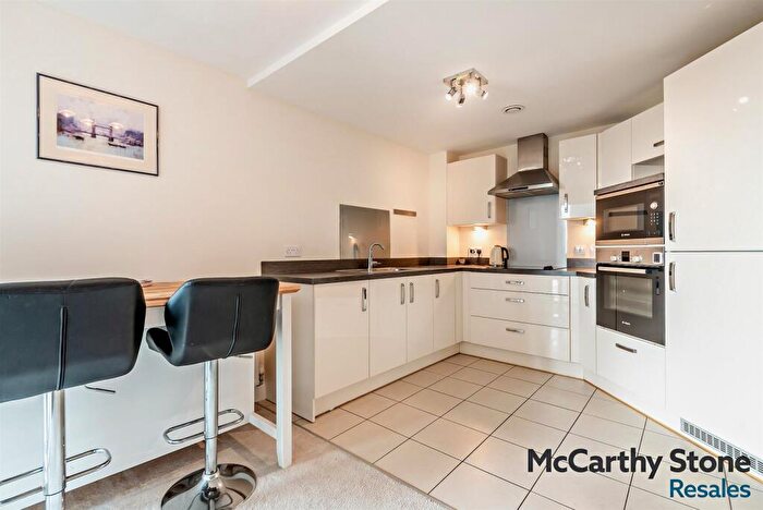 2 Bedroom Apartment For Sale In Tudor Rose Court, South Parade, Southsea, PO4