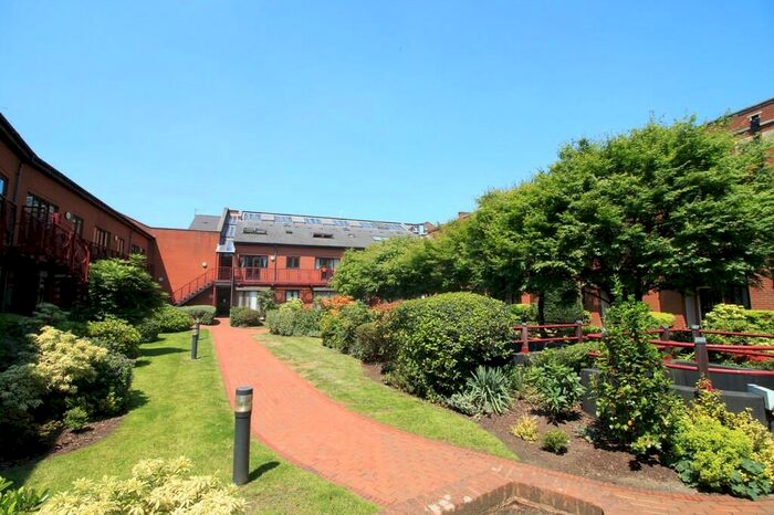 1 Bedroom Apartment To Rent In Kings Court, Livery Street, Jewellery Quarter, B3