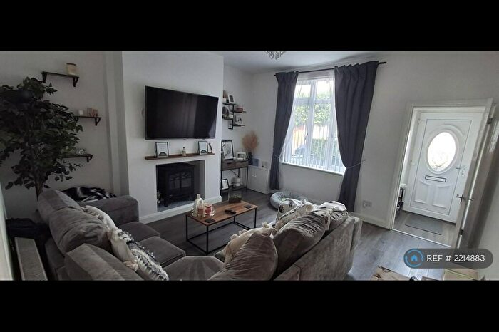 3 Bedroom Terraced House To Rent In Halsnead Avenue, Whiston, Prescot, L35