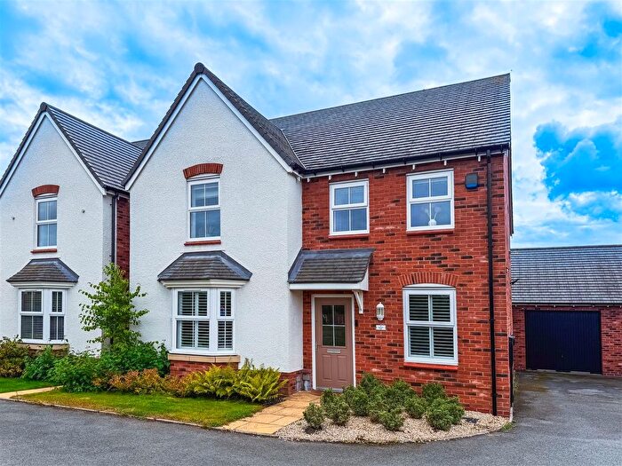 4 Bedroom Detached House For Sale In Nelson Way, Long Itchington, Southam, CV47