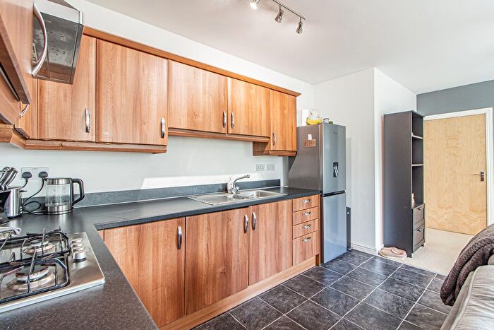 1 Bedroom Flat For Sale In Meadow Way, Tyla Garw, Pontyclun, CF72