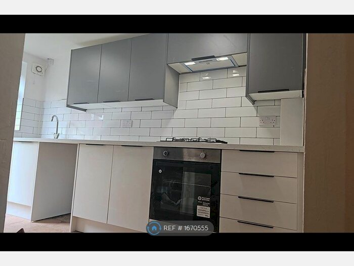 2 Bedroom Terraced House To Rent In Wetherall Street, Levenshulme, Manchester, M19