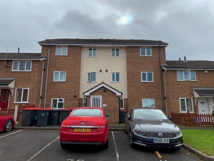 2 Bedroom Flat To Rent In Marlborough Way, Newdale, Telford TF3
