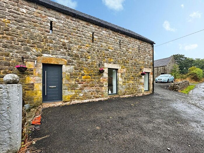 3 Bedroom Detached House To Rent In Elkstones, Longnor, SK17