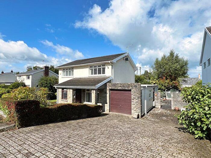 4 Bedroom Detached House For Sale In Parklands, Corntown, The Vale Of Glamorgan, CF35