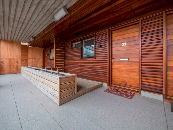 1 Bedroom Flat To Rent In Melvin Walk, Edinburgh, EH3